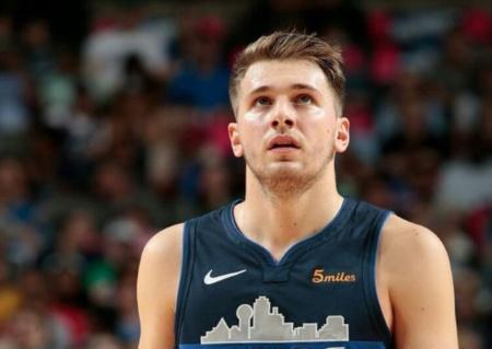 他的伟大不 他的伟大不