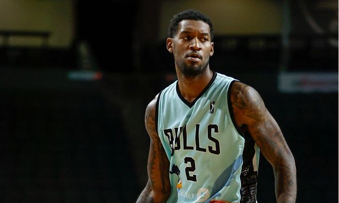 赛末段的一 赛末段的一