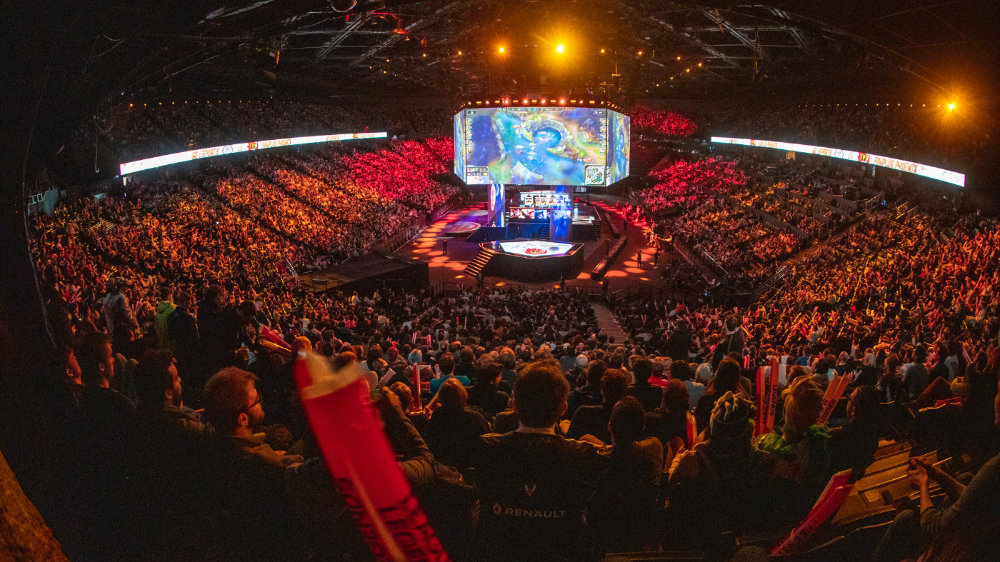 传球助攻伊 传球助攻伊