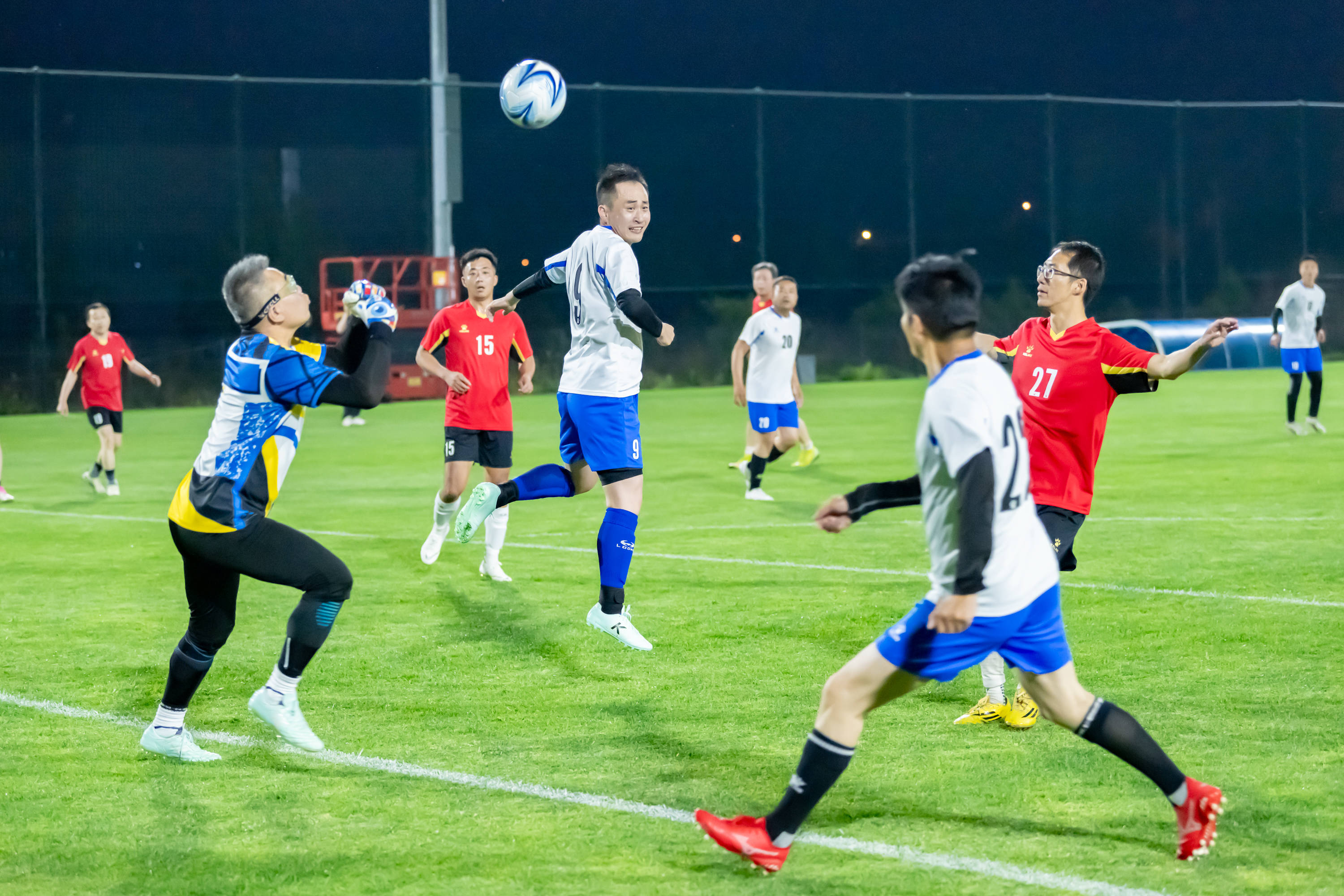 加了多场小 加了多场小