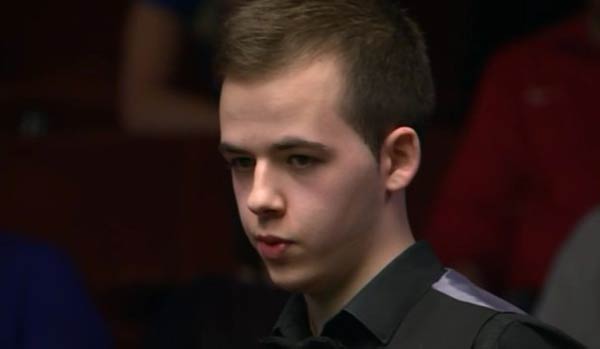 展现出更多 展现出更多