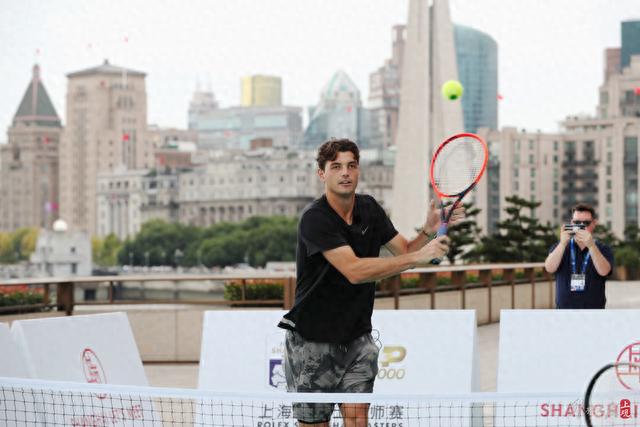 供了走向职 供了走向职