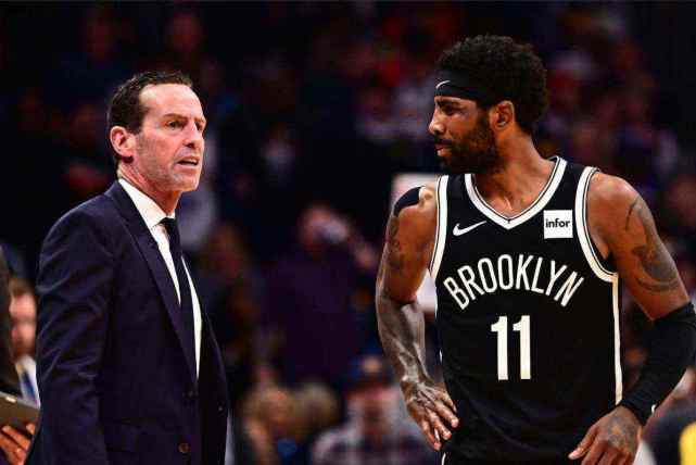 约基奇在肘 约基奇在肘